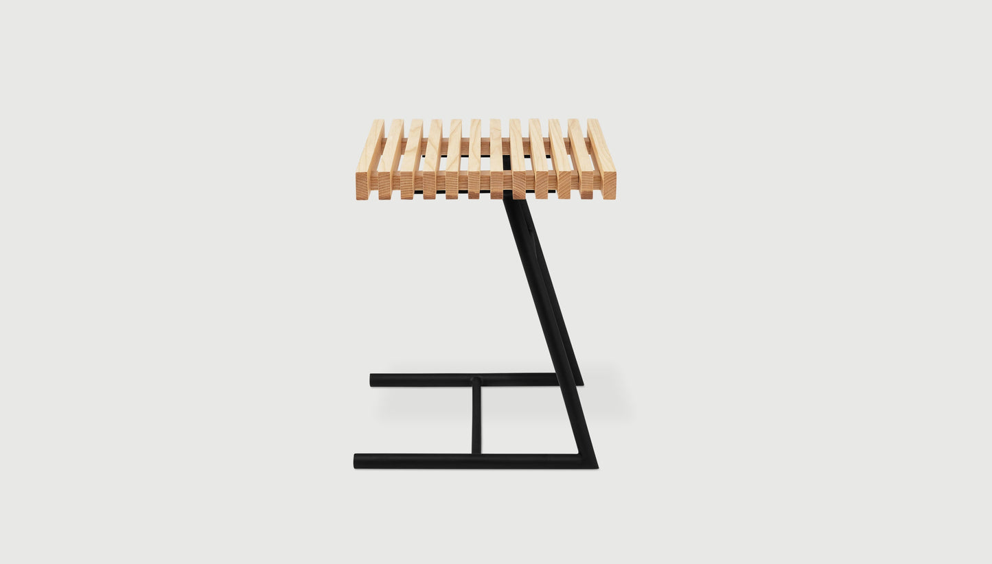 
                  
                    Natural Ash / Black
                  
                