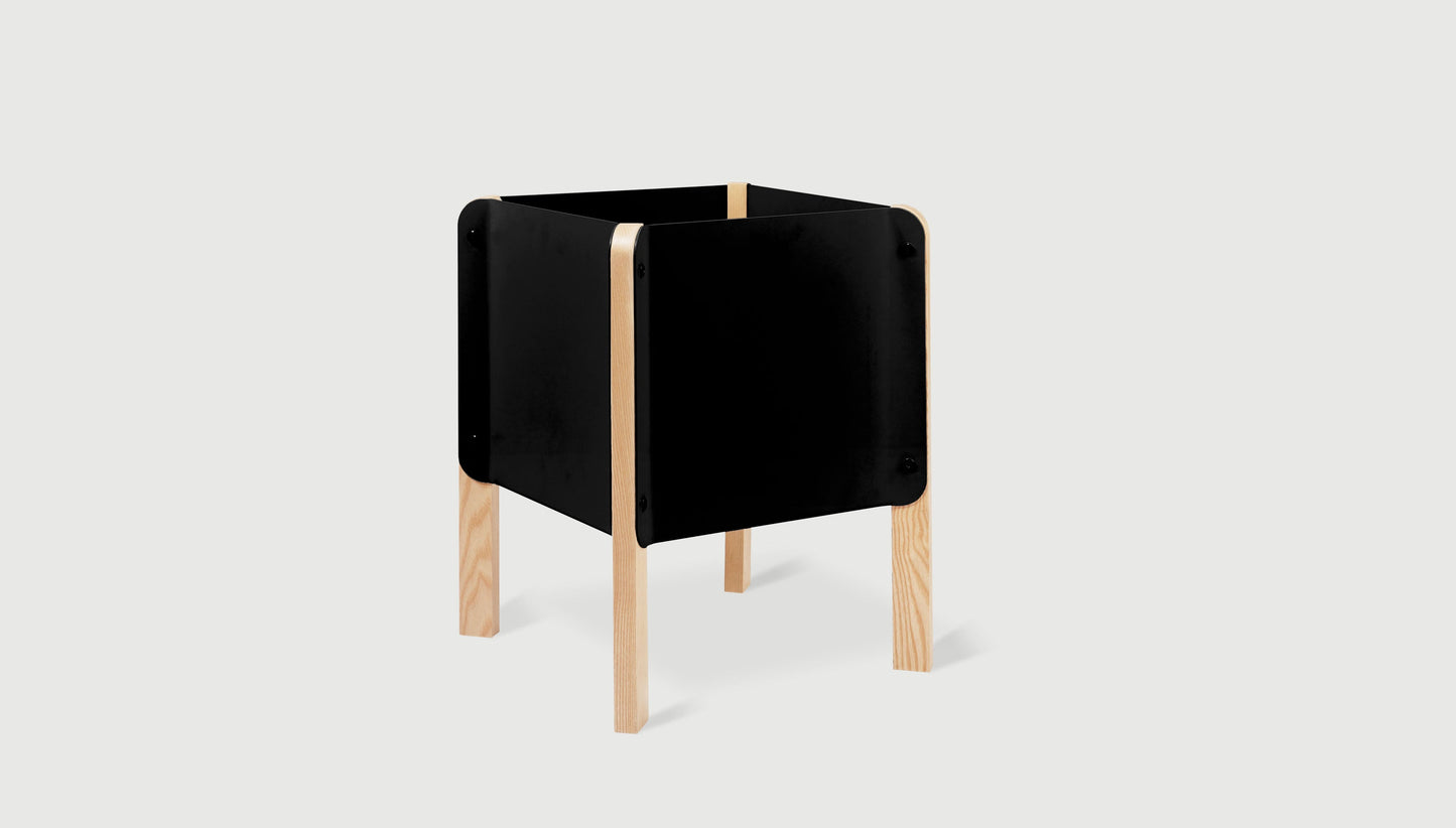 
                  
                    Black / Low
                  
                