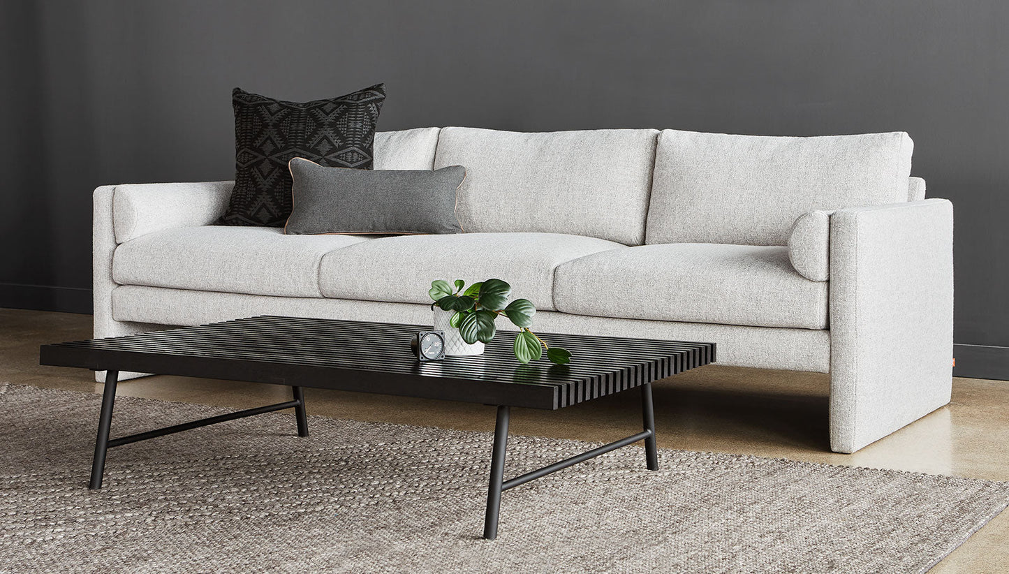 
                  
                    Laurel / Lifestyle
                  
                